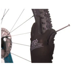 Finish Line - Tubeless Tyre Sealant -Bike helmets Store finish line tubeless tyre sealant detail 4